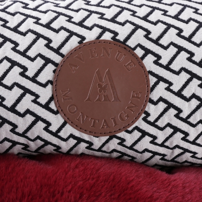 Corbeille rouge pour chien - Avenue Montaigne 2