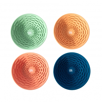 Gamelle de léchage silicone pour chien et chat - rose 3