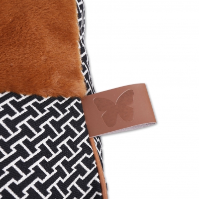 Master marron pour chien - Avenue Montaigne 2